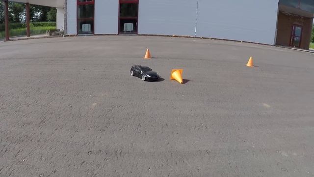 Можно ли из дрифта сделать туринг, заменив только резину? Тест на Nissan GT-R смотреть онлайн
