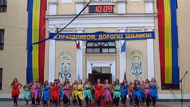 "СОЗВЕЗДИЕ" ( Визитка МСОШ №10 на дне города Молодогвардейска, 2016 ) смотреть онлайн