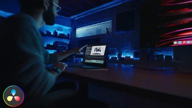 iPad Ultra 16 inch, A Laptop Replacement? смотреть онлайн