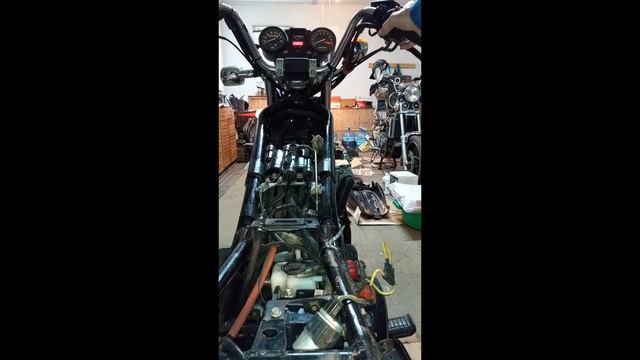 1982 Honda V45 Magna Restoration: Energizing Starter смотреть онлайн
