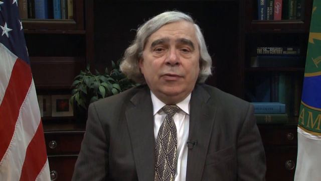 Energy Secretary Ernest Moniz: Introduction to the 2016 Mayor's Conference смотреть онлайн