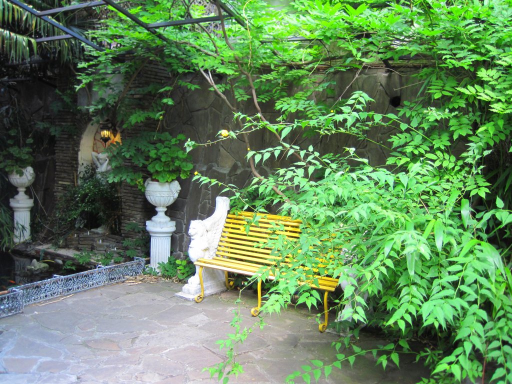 5 номер, отдых в Крыму, гостевой дом в Ялте 79787396212 смотреть онлайн