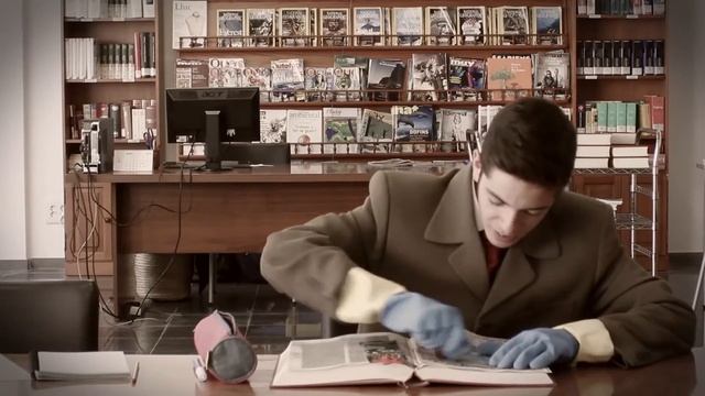 Mr Bean at the Library-Library Sketch смотреть онлайн