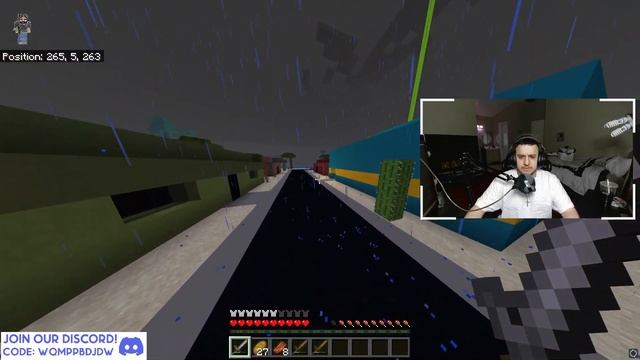 Minecraft Bedrock Edition - The BEST  Zombie Apocalypse Realm On MCPE (Xbox One, PS4, MCPE)