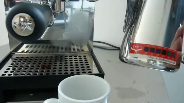 Latte Art with Lelit PL41TEM PID maxicoffee.com смотреть онлайн