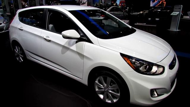 Hyundai Verna 2017 Crash Test смотреть онлайн
