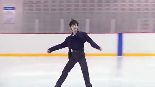 ENHYPEN Sunghoon Given-Taken skating full performance смотреть онлайн