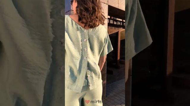 Комплект двойка: брюки+блузка от Avanti-Erika из льняной ткани, модель 1388 Ссылка в описании к ви. смотреть онлайн