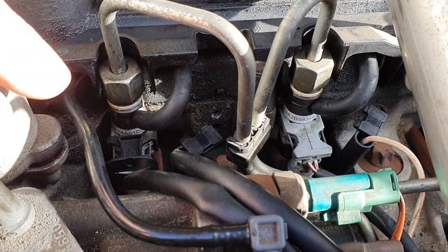 El Coche No Arranca Cuando Esta Caliente. Anomalía Inyección Renault Dci. The Car Doesn't Start Hot смотреть онлайн