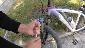 Чем качать воздушную вилку? Насос высокого давления Обзор GIYO GS02D