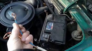 Как открыть авто, если сел аккумулятор.