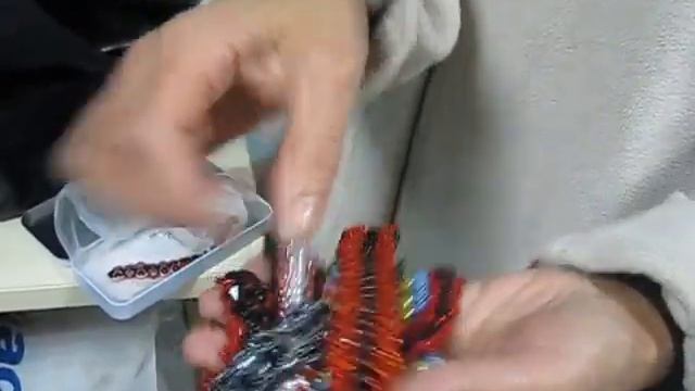 Краматорские пчелки делают поделки из бисера, а вырученые деньи передают бойцам АТО смотреть онлайн