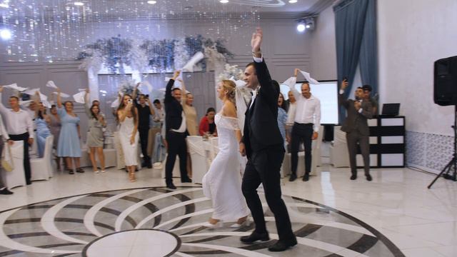 S & S смотреть онлайн