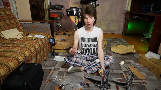 Распаковка педали Pearl P-2050C/F Redline L.T. (Light Transport)/Unpacking Pearl P-2050C/F Redline смотреть онлайн