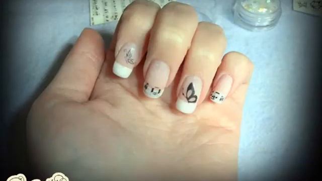 Роспись ногтей слайдер наклейками. Маникюр.avi