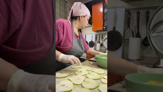 Делаем чипсы из груш смотреть онлайн