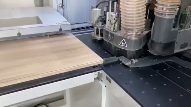 Кромкование и присадка ЛДСП на нашем профессиональном оборудовании. смотреть онлайн