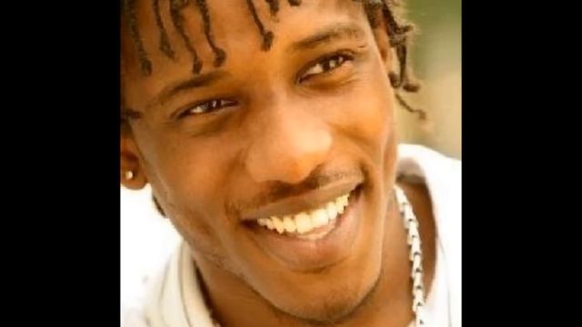 Wayne Marshall - Telepathic (City Life Riddim) смотреть онлайн