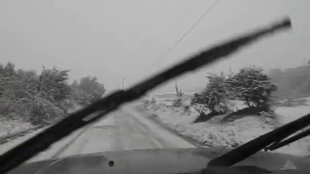 Lovely weather we're having for Fall... смотреть онлайн