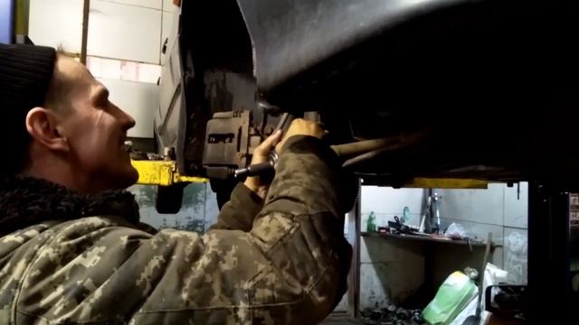 Замена наружного ШРУСа ВАЗ 2114-2115 смотреть онлайн