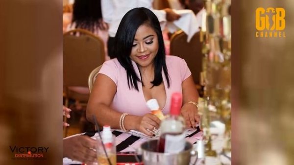 ЖЕНЫ и ДЕВУШКИ топовых бодибилдеров! (GoB channel)