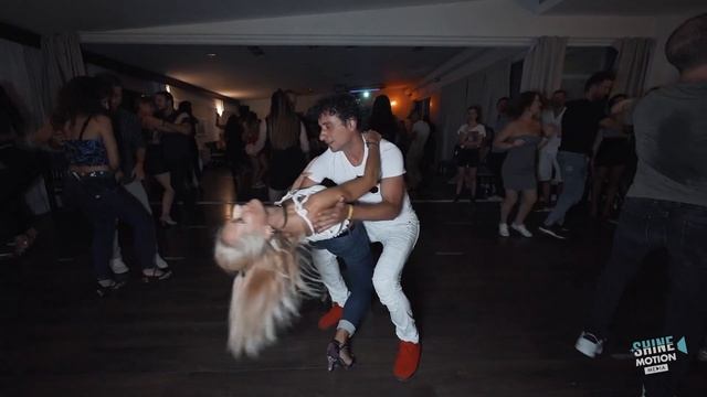Armand Tudor & Vanya Simeonova | Plovdiv Bachata Sensual Weekend смотреть онлайн