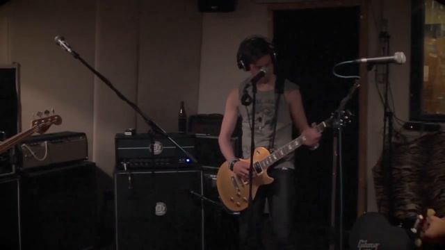 Contra Verse - Clock keeps Ticking (Live Recording) смотреть онлайн