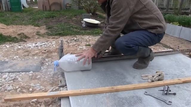 Как порезать плоский шифер без пыли смотреть онлайн