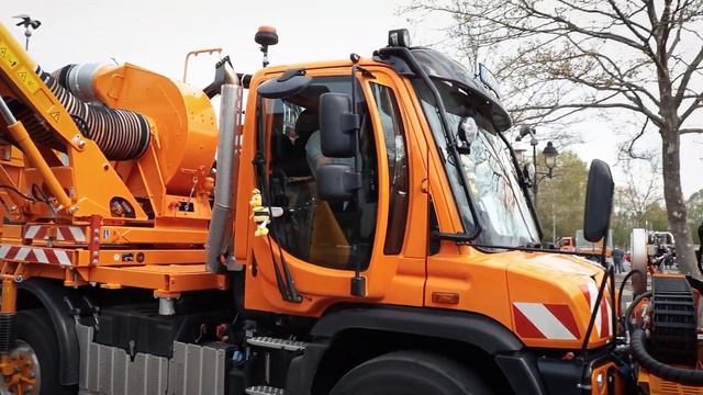 Team Orange – Mercedes-Benz Unimog-Kommunaltag 2022 Zeigt Neueste Technik Für Kommunalprofis #Unimo