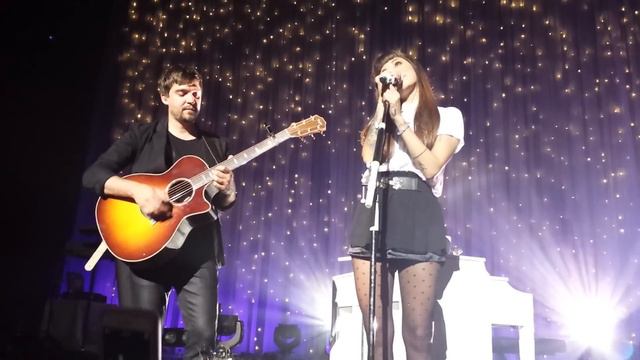 Penguin - Christina Perri 9/29/14 смотреть онлайн