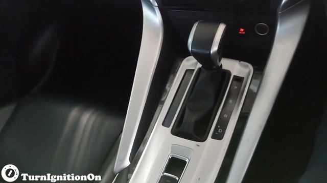2016 Mitsubishi Montero Sport/Pajero Sport 2.4 MIVEC Diesel KR - Start up смотреть онлайн