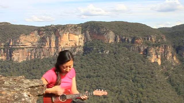 Into the wild OST - Rise ukulele cover @ Blue mountains, NSW, Australia смотреть онлайн