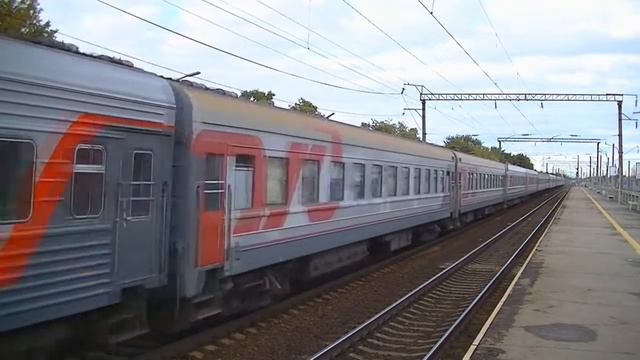 ЧС4Т-522 и ЧС4Т-739 с поездом №347 Санкт-Петербург - Уфа