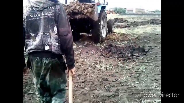 Трактор беларус тащет ! смотреть онлайн
