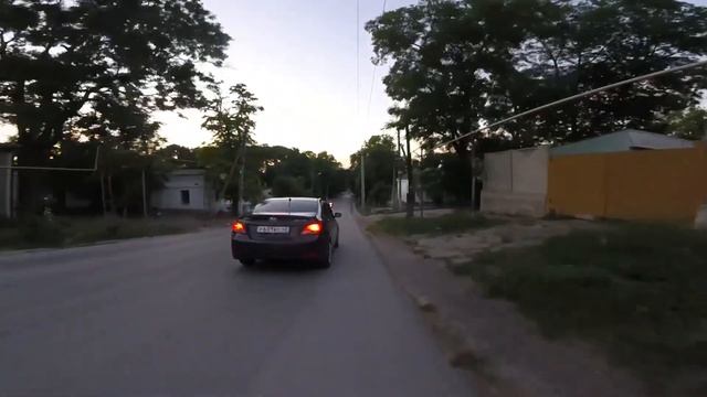 Дневной спуск на электросамокатах со смотровой площадки. Гора Митридат. Керчь. Крым.(перезалив) смотреть онлайн