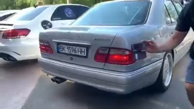 W210 E55 AMG Custom Выхлоп, звук, прострелы. Pop Bung. Лучший звук AMG. Самый быстрый W210