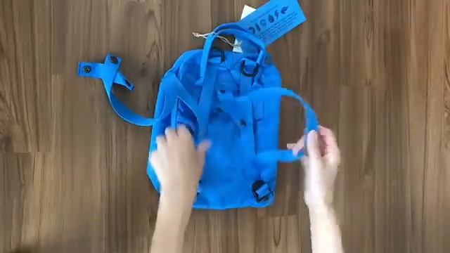 Fjallraven Kanken mini смотреть онлайн