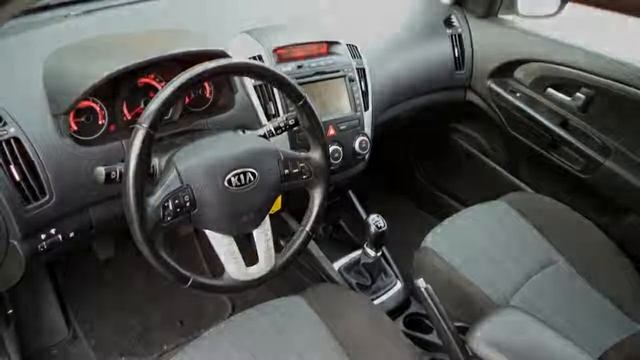 Kia cee'd Sporty Wagon 1.4 CVVT X-ECUTIVE смотреть онлайн