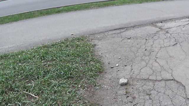 60 лет октября 56 стоит вот такой асфальт с 80 тых годов и не кому не надо смотреть онлайн