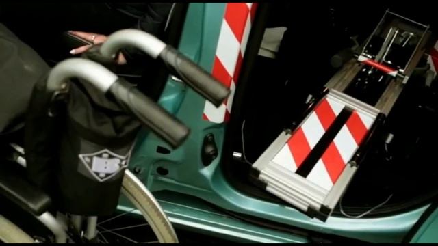 Установили бы вы на свой автомобиль такой мультилифт? смотреть онлайн