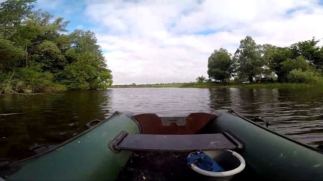 ЭТО НАДО ВИДЕТЬ! БЕЛЫЙ АМУР 18кг.РЫБАЛКА НА САЗАНА! Ловля Сазана на кружки смотреть онлайн