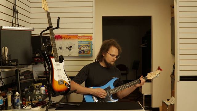A great option for any new guitarist, the Washburn Sonamaster смотреть онлайн