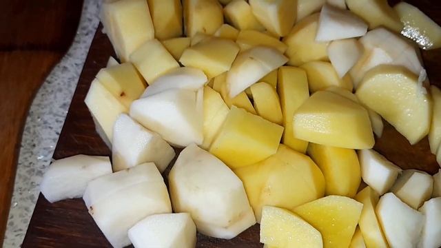 Просто невероятно вкусный борщ в афганском казане, быстро и очень классно смотреть онлайн