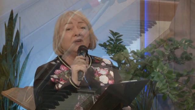 "Синее небо меня так манит" | Галина Коновалова смотреть онлайн