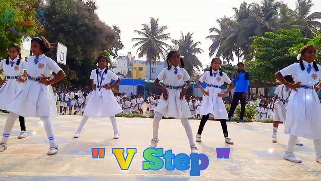 Aerobic dance exercise easy steps workout for students | aerobics for beginners | L, V, W, M Steps смотреть онлайн