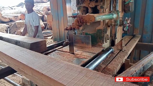 sawmill.penggergajian kayu keruing buat bahan baloka,usuk,dan lainya. смотреть онлайн