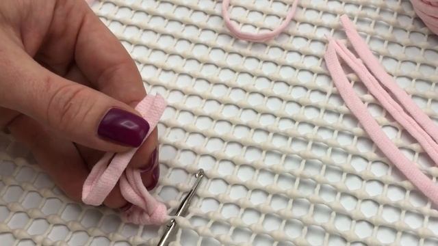 Использование Ковроткаческого Крючка И Трикотажной Пряжи смотреть онлайн