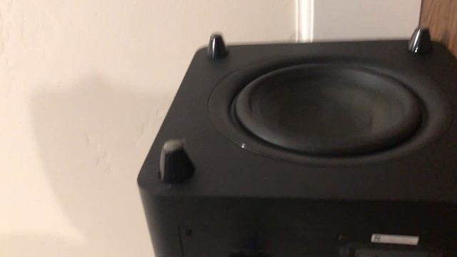 Sound Demo of My Harman/Kardon HK SB 20 subwoofer getting down and dirty (filmed in 4K) смотреть онлайн