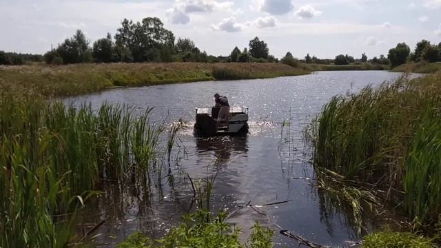 Самодельный вездеход. Плавающий каракат с двигателем от мотоблока смотреть онлайн