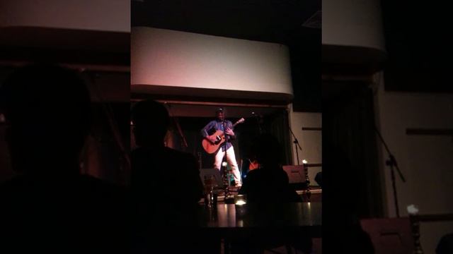 Andrew Gorny - Poppy For a Day смотреть онлайн